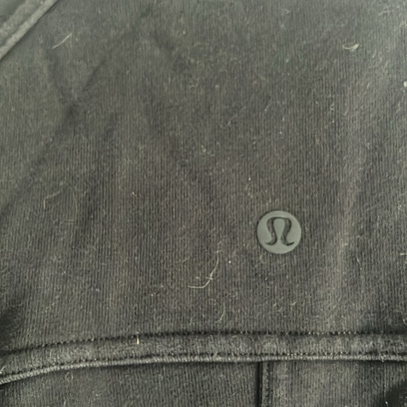 Lululemon black zip up - size 6 - Picture 6 of 6